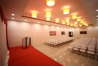 Grand Club House